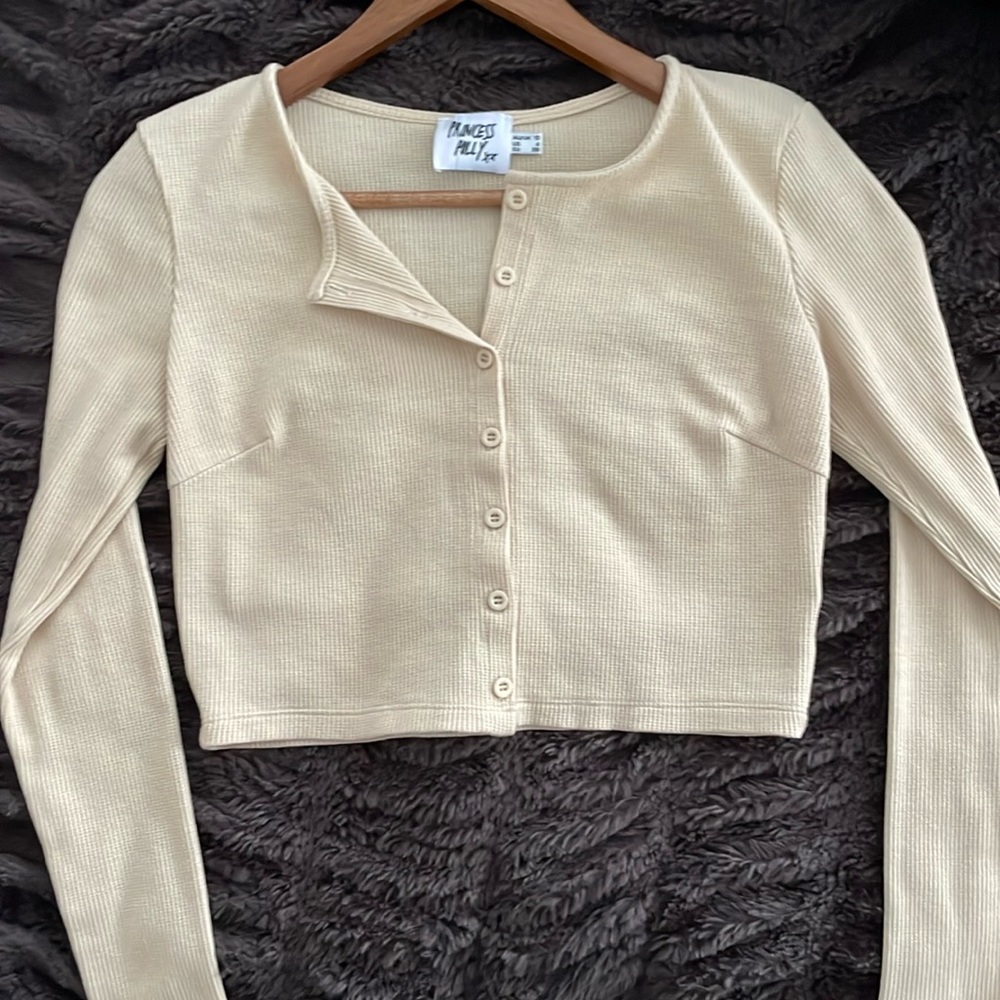 Princess Polly cropped shirt